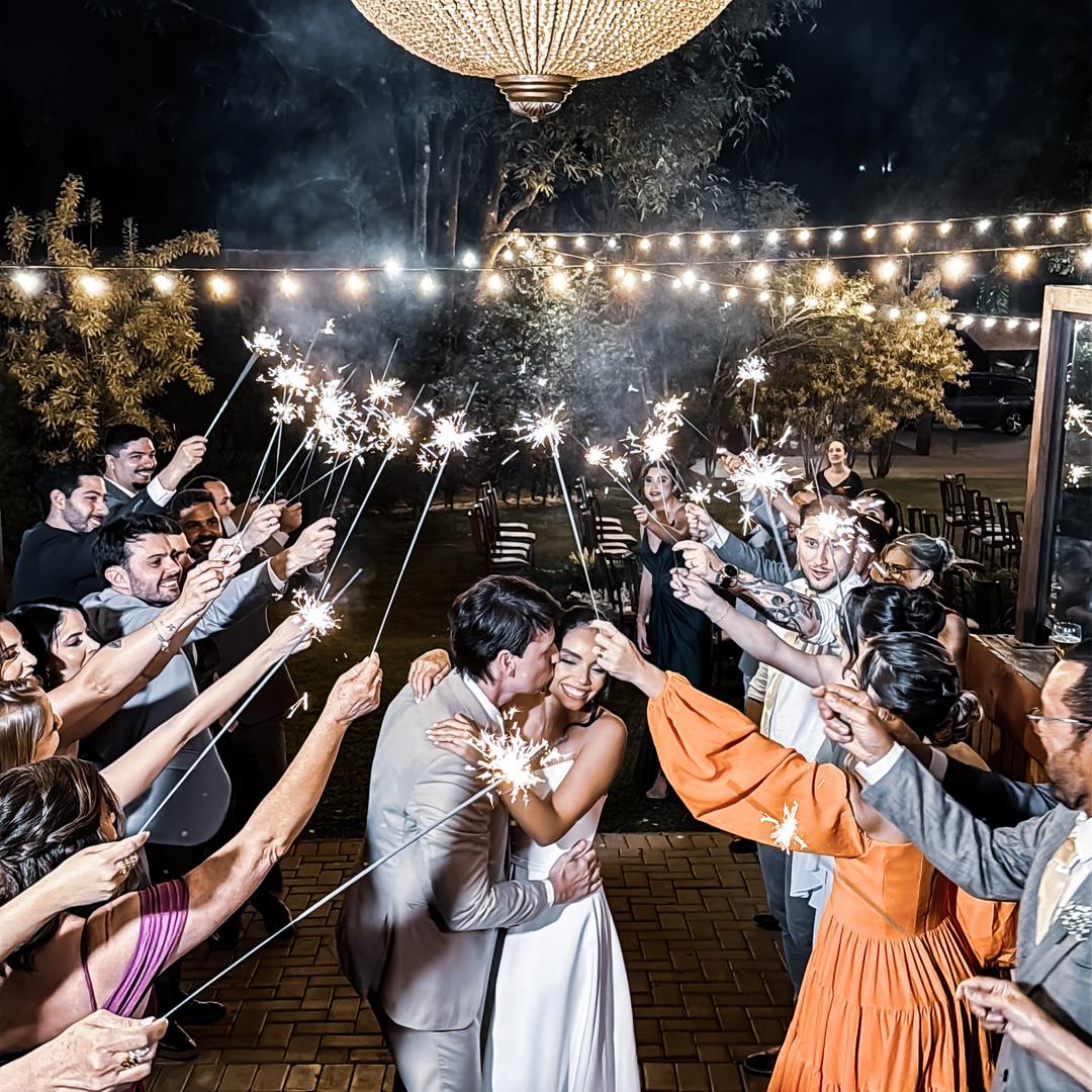 Festa de casamento à noite
